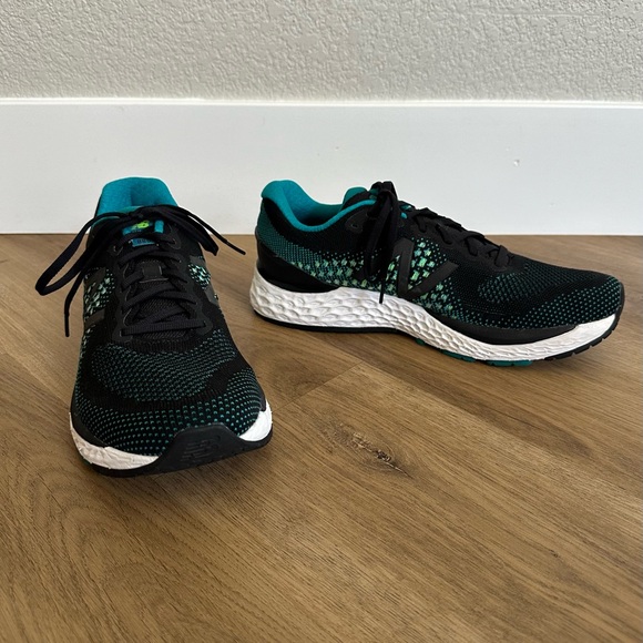 New Balance men’s Fresh Foam 880v10 running shoes, size 9.5 - Picture 1 of 8